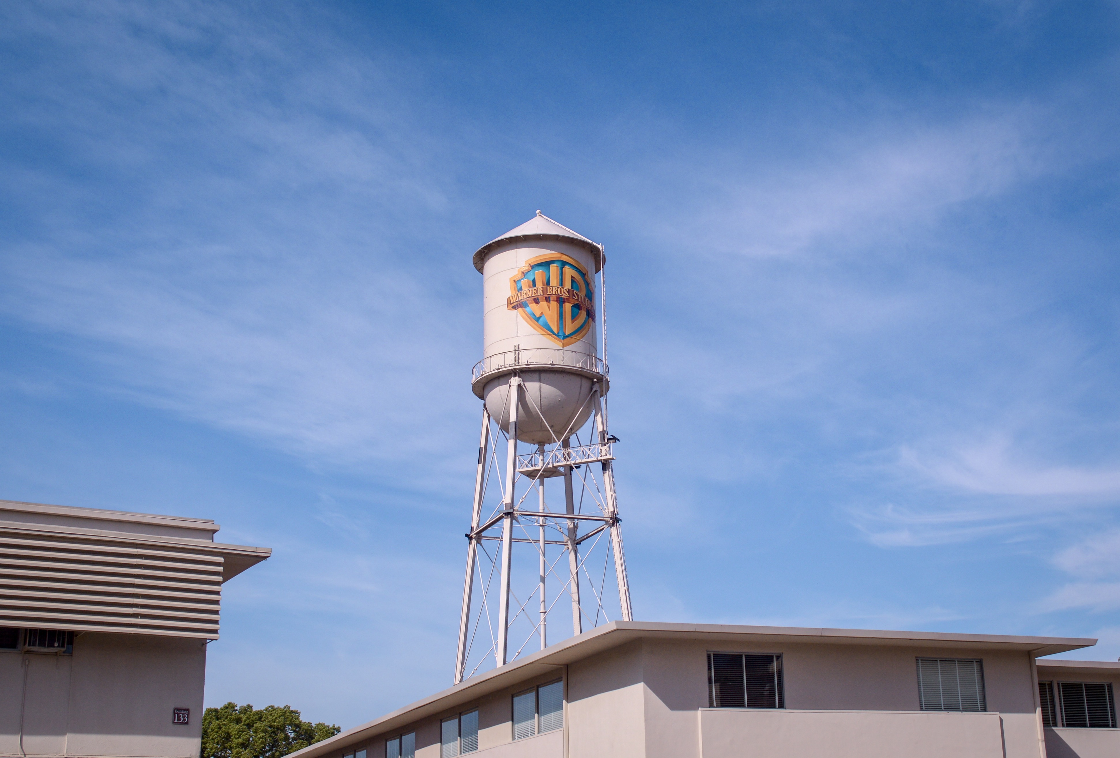 Caixa d'água dos estúdios Warner Bros.