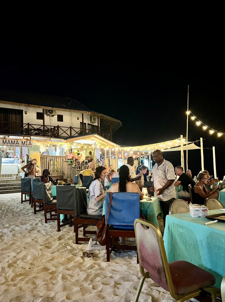 Restaurante na praia de Nungwi, em Zanzibar.
Foto: Viajão®? - todos os direitos reservados.